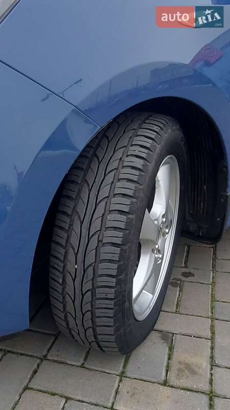 Хетчбек Hyundai i10 2014 в Миколаєві