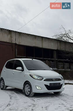 Хэтчбек Hyundai i10 2011 в Кропивницком