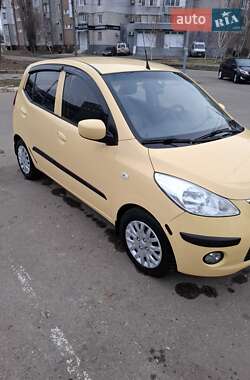 Хэтчбек Hyundai i10 2009 в Николаеве