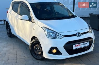 Хэтчбек Hyundai i10 2014 в Киеве