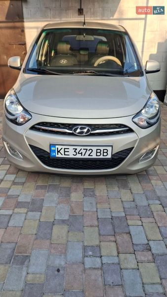 Hyundai i10 2012