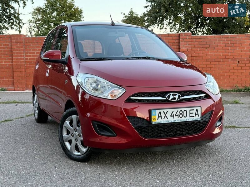 Хэтчбек Hyundai i10 2013 в Харькове