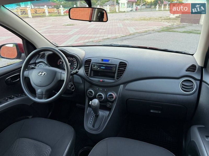 Хэтчбек Hyundai i10 2013 в Харькове