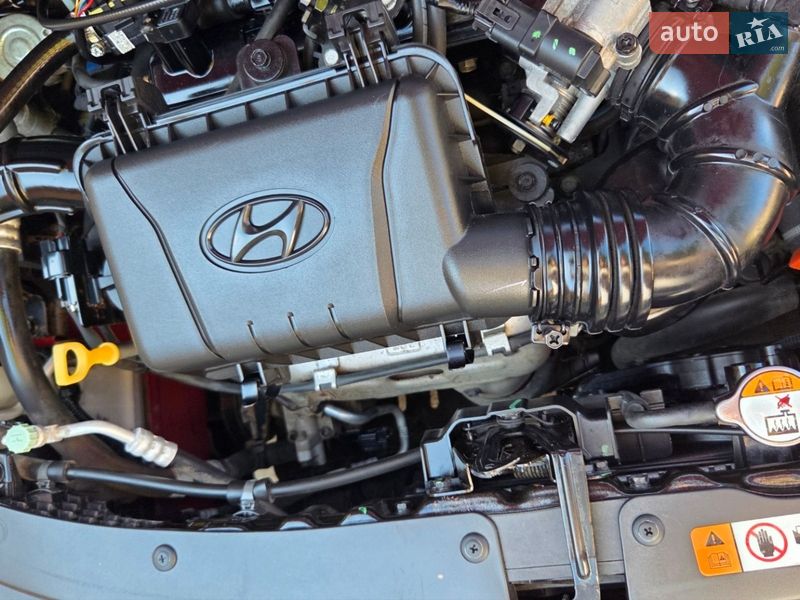 Хэтчбек Hyundai i10 2013 в Харькове