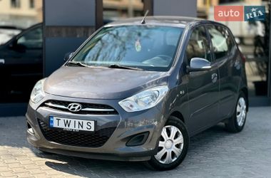 Хетчбек Hyundai i10 2012 в Одесі