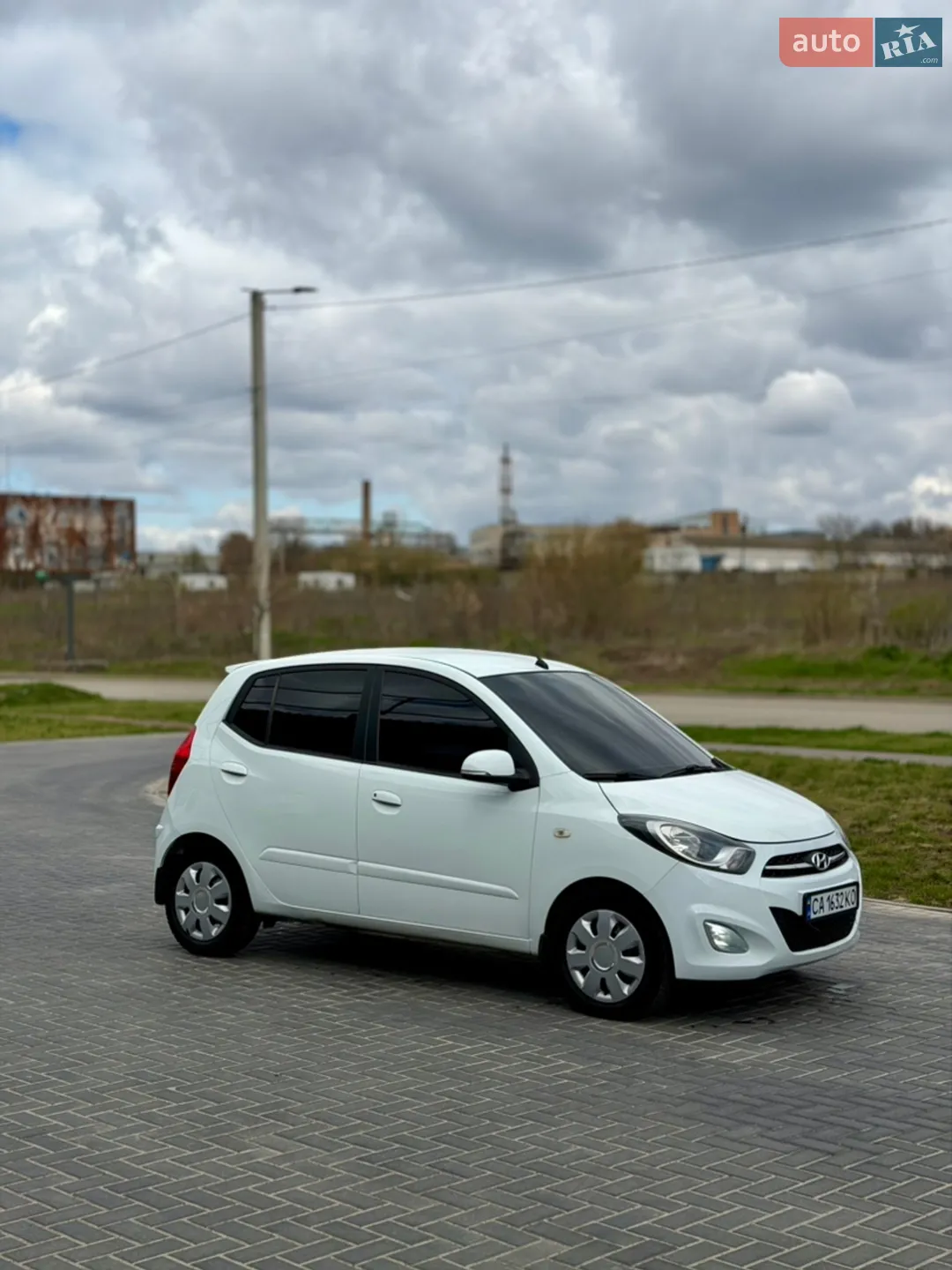 2011 Hyundai i10 - фото 1