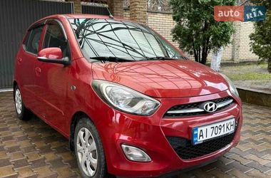 Хэтчбек Hyundai i10 2012 в Киеве