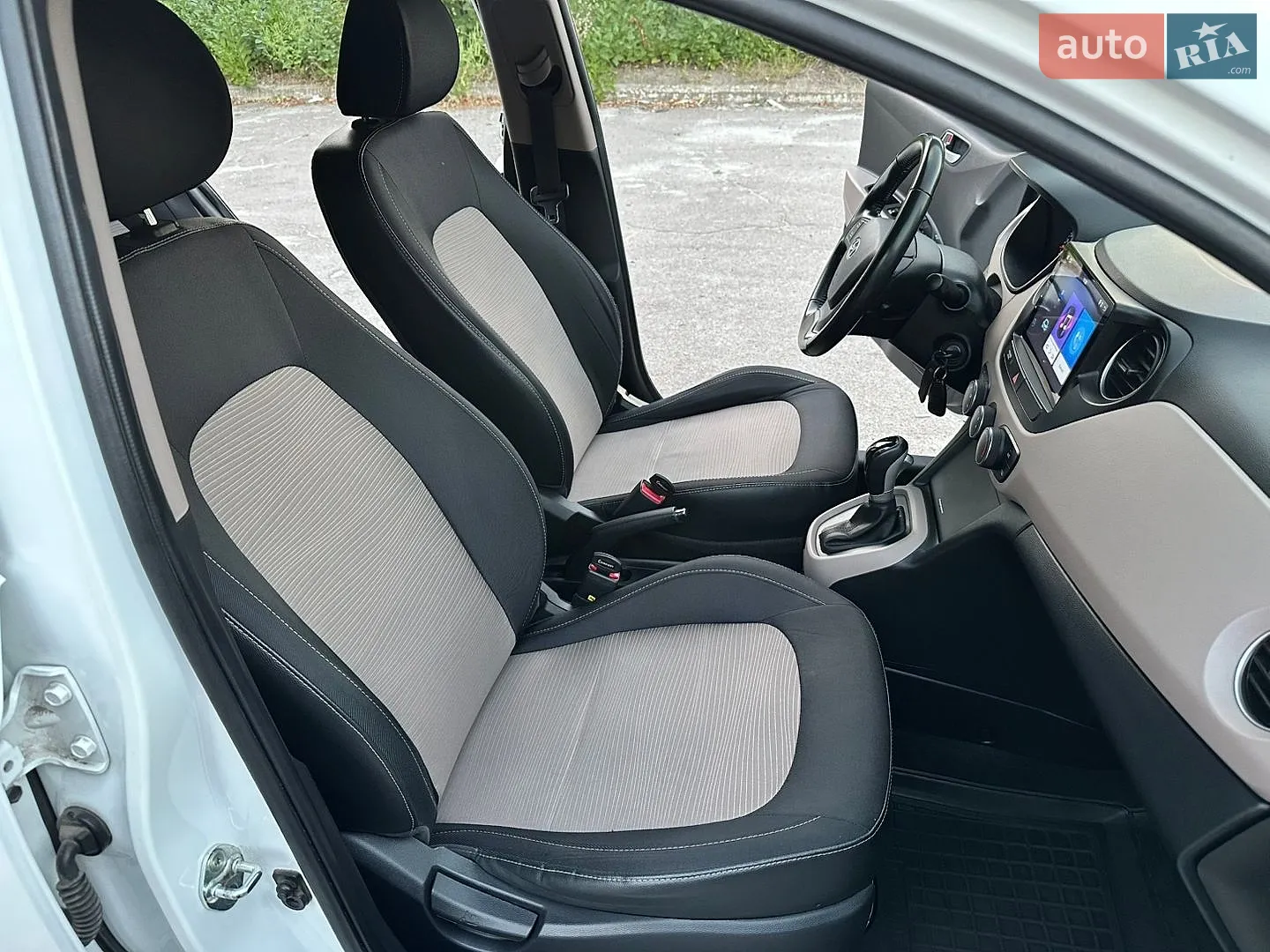 2015 Hyundai i10 - мініатюра 16