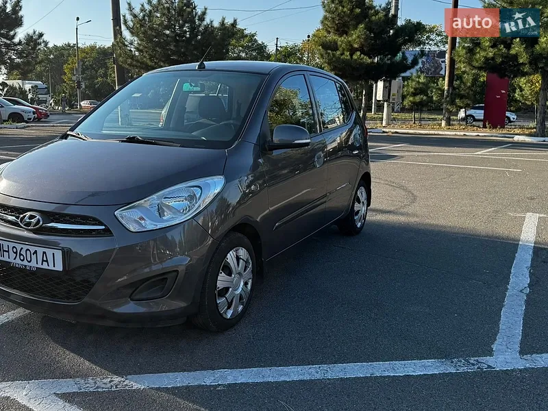 Hyundai i10