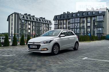 Хэтчбек Hyundai i20 2017 в Луцке