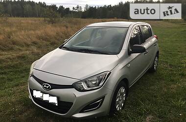 Хэтчбек Hyundai i20 2013 в 