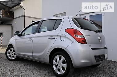 Хэтчбек Hyundai i20 2009 в Дрогобыче