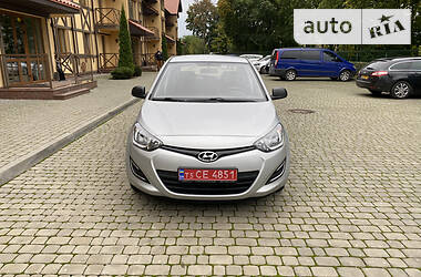 Хэтчбек Hyundai i20 2014 в Луцке