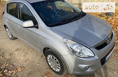 Хэтчбек Hyundai i20 2010 в Виннице