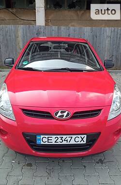 Хэтчбек Hyundai i20 2009 в Черновцах