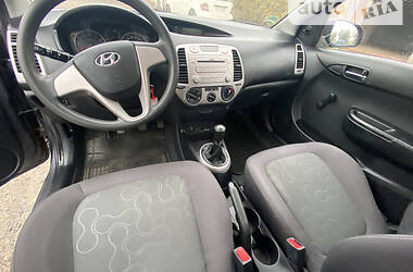 Хэтчбек Hyundai i20 2010 в Николаеве