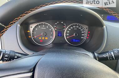 Хэтчбек Hyundai i20 2014 в Львове