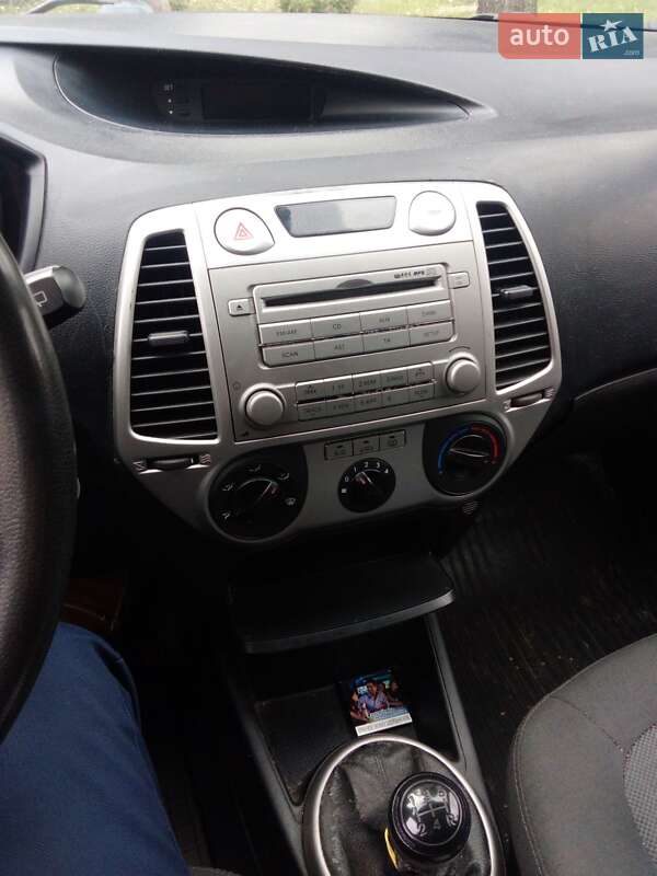 Хетчбек Hyundai i20 2012 в Прилуках