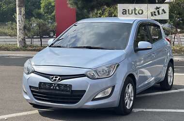 Хэтчбек Hyundai i20 2012 в Одессе