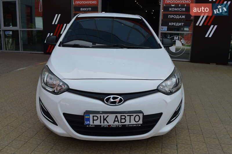 Хетчбек Hyundai i20 2013 в Львові