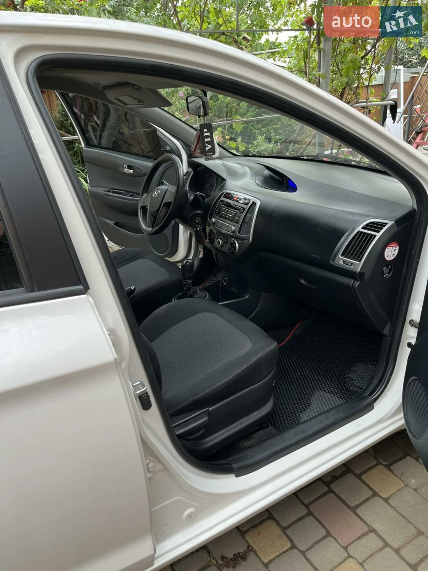 2013 Hyundai i20 - мініатюра 8