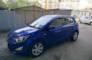 Хэтчбек Hyundai i20 2014 в Одессе