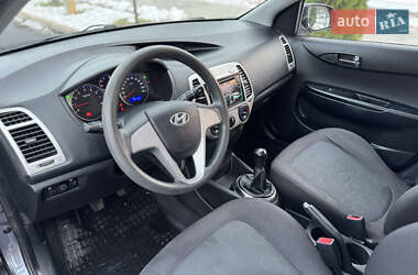 Хэтчбек Hyundai i20 2011 в Киеве