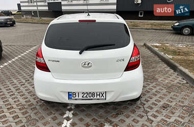 Хэтчбек Hyundai i20 2011 в Полтаве