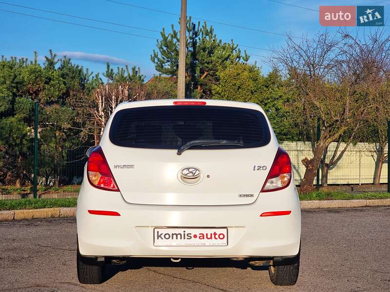 Хетчбек Hyundai i20 2014 в Хмельницькому