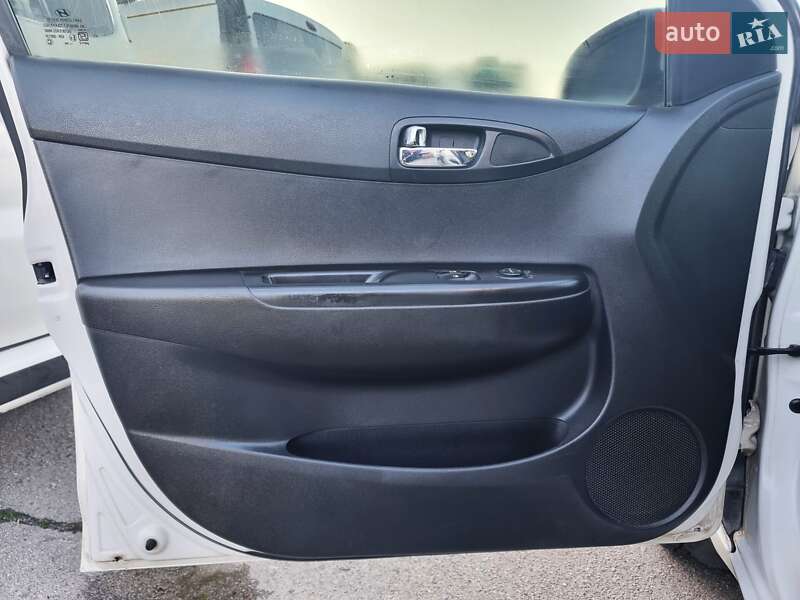 Хетчбек Hyundai i20 2014 в Хмельницькому