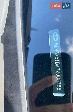 Хэтчбек Hyundai i20 2011 в 