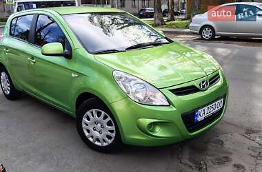 Хетчбек Hyundai i20 2012 в Києві