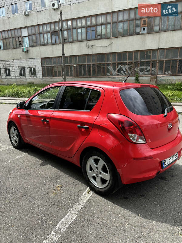 Хетчбек Hyundai i20 2012 в Києві