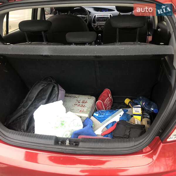 Хэтчбек Hyundai i20 2014 в Ирпене