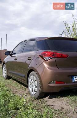 Хэтчбек Hyundai i20 2016 в 