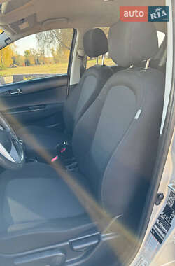 Хэтчбек Hyundai i20 2014 в 