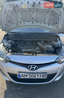 Хэтчбек Hyundai i20 2014 в 