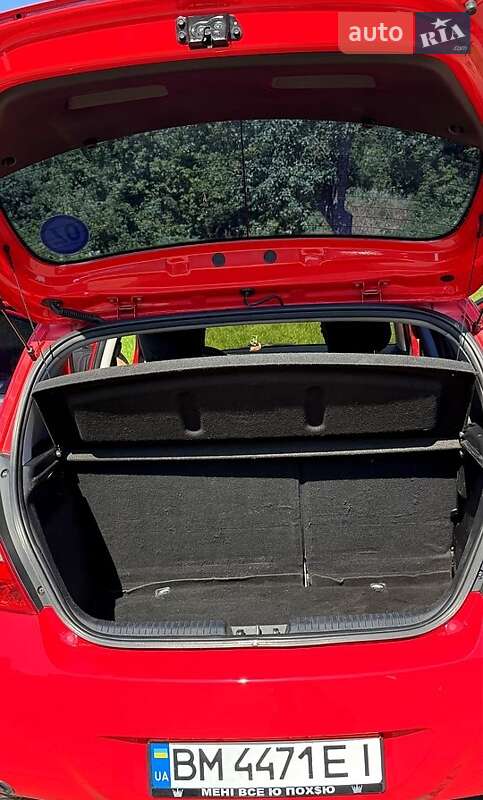 Хэтчбек Hyundai i20 2012 в Сумах
