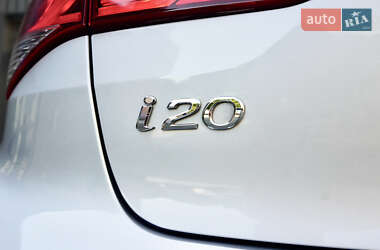 Хэтчбек Hyundai i20 2016 в 