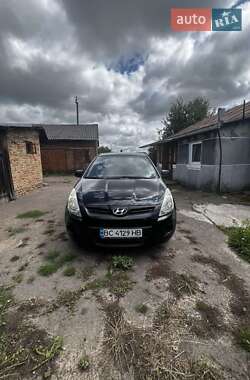 Хетчбек Hyundai i20 2011 в Шептицькому