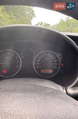 Хэтчбек Hyundai i20 2010 в 