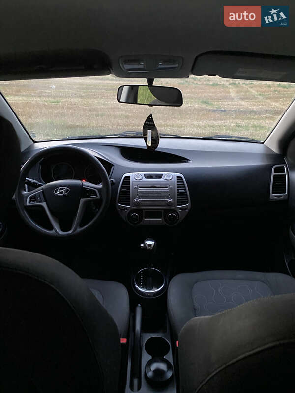 Хэтчбек Hyundai i20 2011 в Черкассах