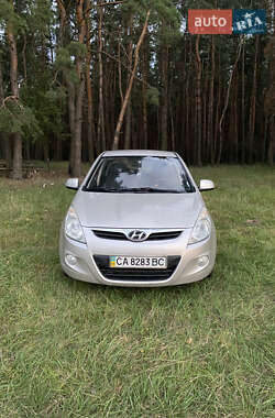 Хетчбек Hyundai i20 2011 в Черкасах