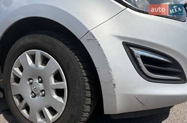 Хэтчбек Hyundai i20 2014 в 