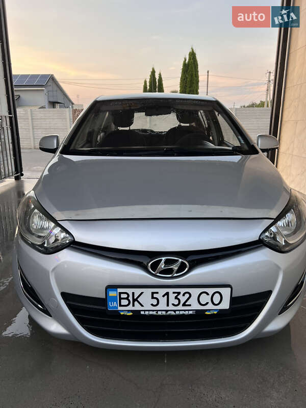 Hyundai i20 2012