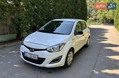 Хетчбек Hyundai i20 2012 в Рівному