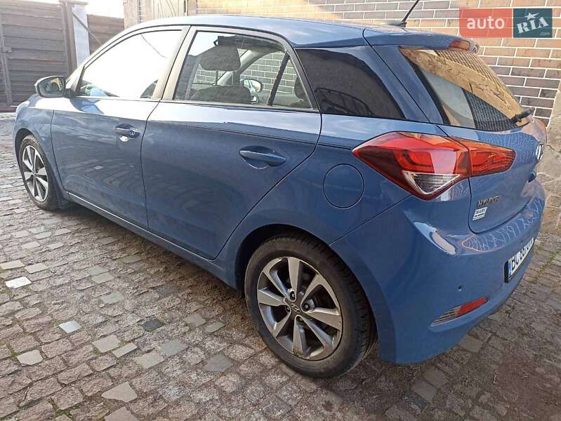 Hyundai i20 2016