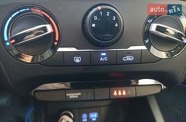 Хэтчбек Hyundai i20 2016 в 
