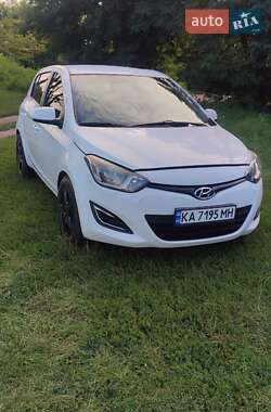 Хетчбек Hyundai i20 2013 в Києві