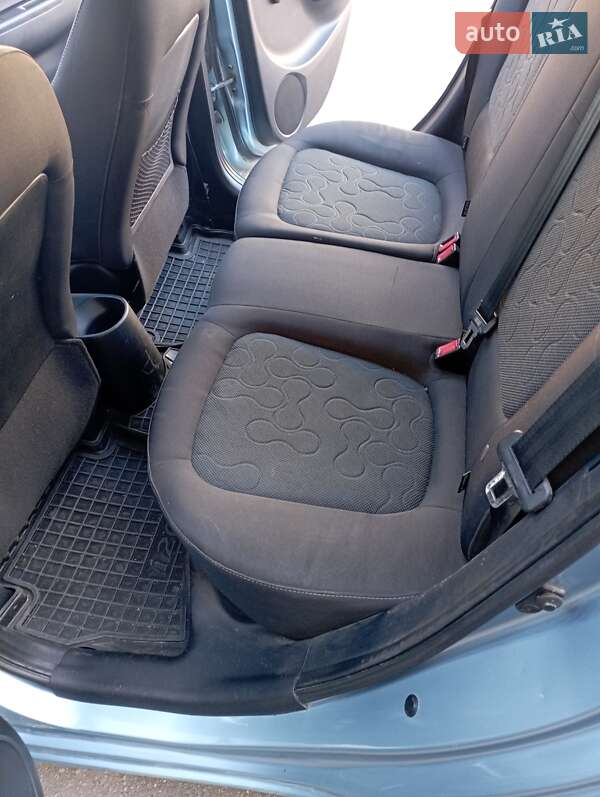 Хэтчбек Hyundai i20 2009 в Тернополе